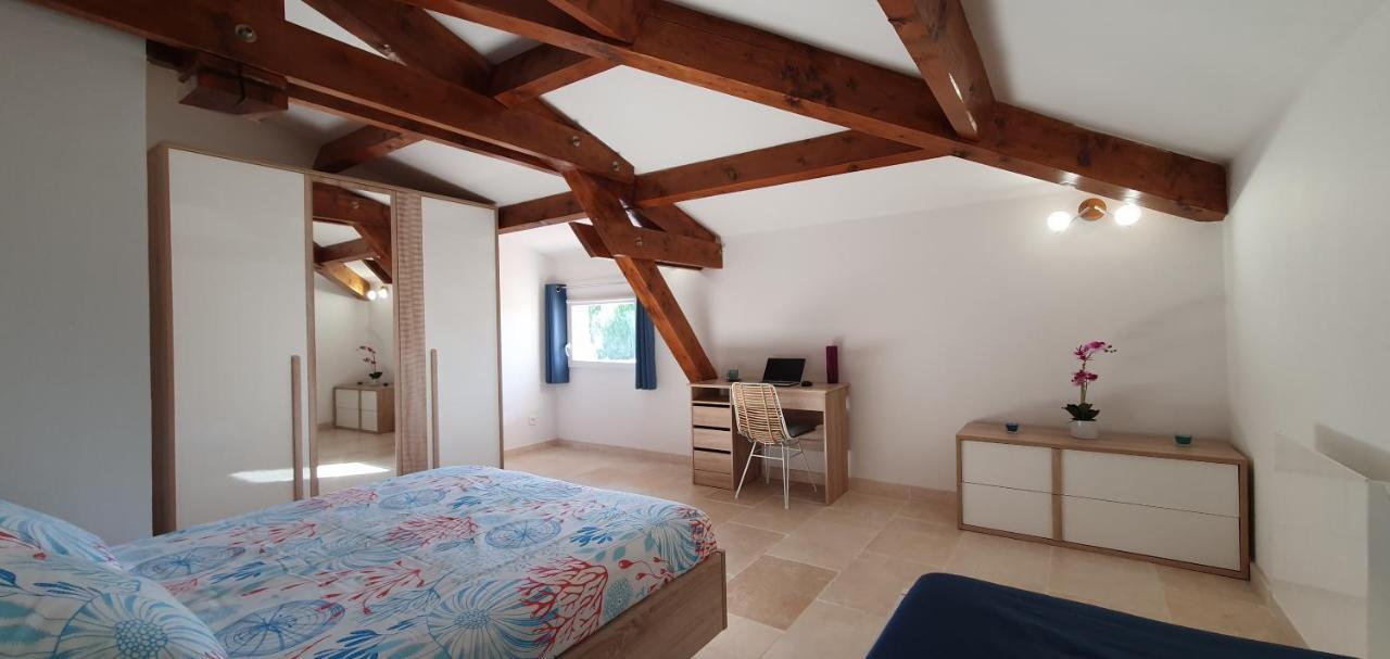 Maison Calme Et Renovee "Olea Provence" A 20Mn D'Aix-En-Provence Et Gare Tgv Saint Cannat Bagian luar foto